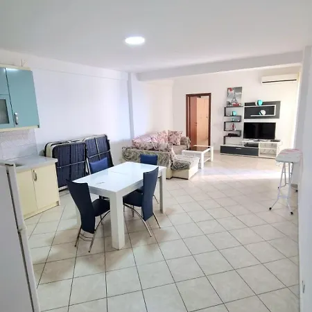 Sea Apartment's *