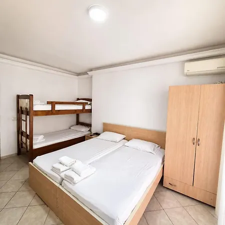 Apartment Daniel 3 *